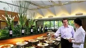 臻鋪網(wǎng) 餐廳應(yīng)從這九大餐飲服務(wù)抓住顧客